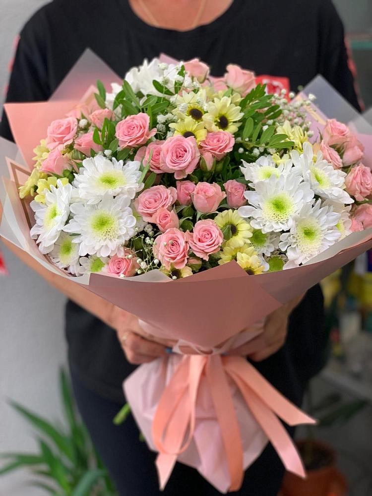 Букет цветов из: Розы и Хризантемы в Березанской