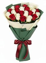 Микс из красных и белых роз в Березанской Букет Микс из красных и белых роз в Березанской