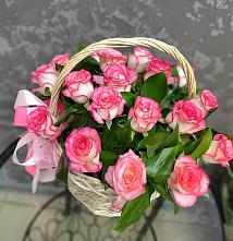 Цветочная композиция из Розы в корзине #REPLACE_PRED# Березанской