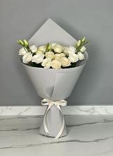 Букет цветов из:  Розы и Лизиантусы в Березанской